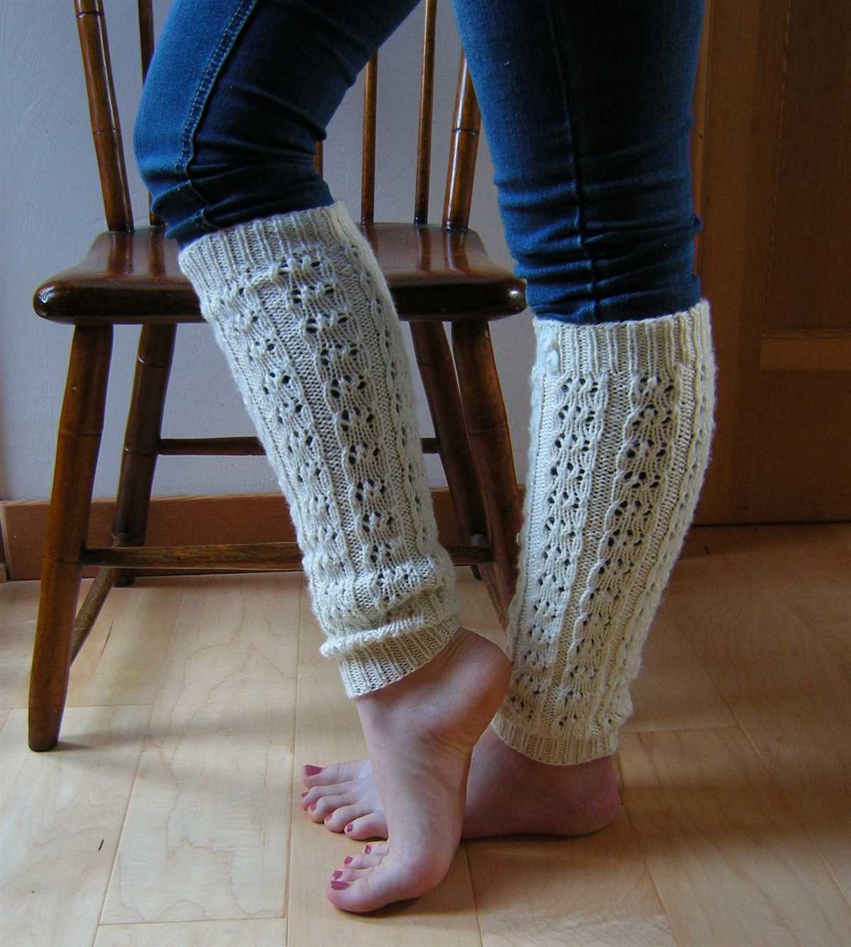 Long leg warmers knitting pattern