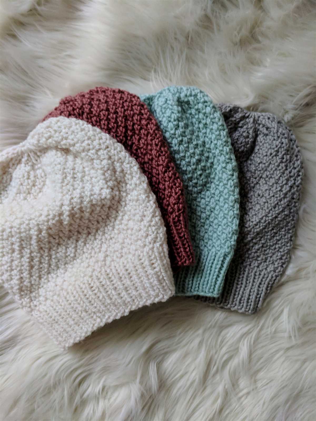 Loose knit beanie pattern