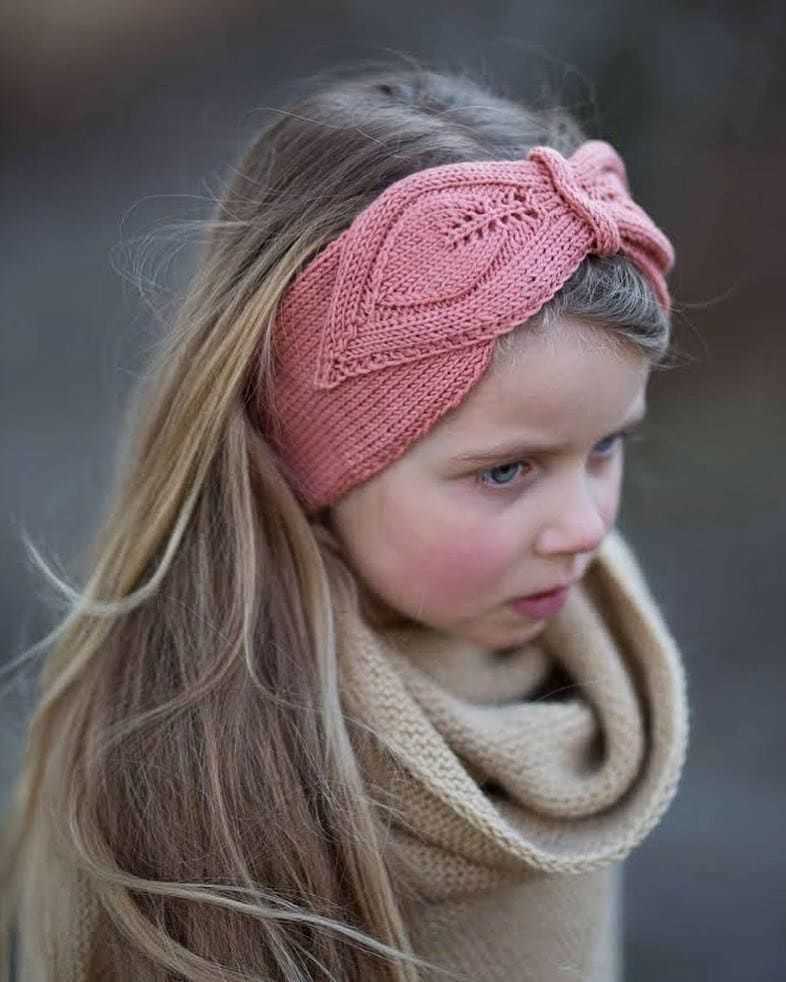 Knit a Traditional Norwegian Headband - Step-by-Step Pattern and Tutorial Norwegian headband knitting pattern