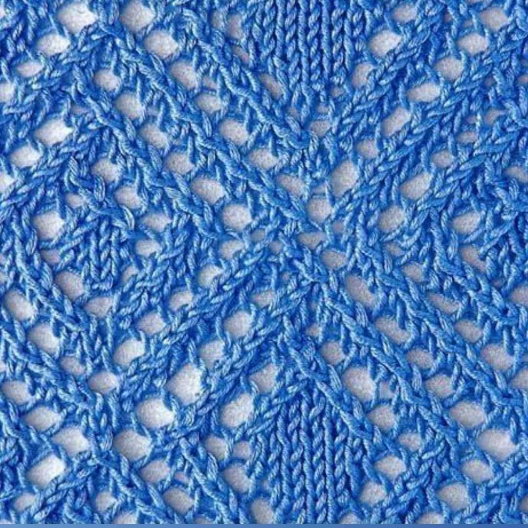 Openwork diamond knitting pattern
