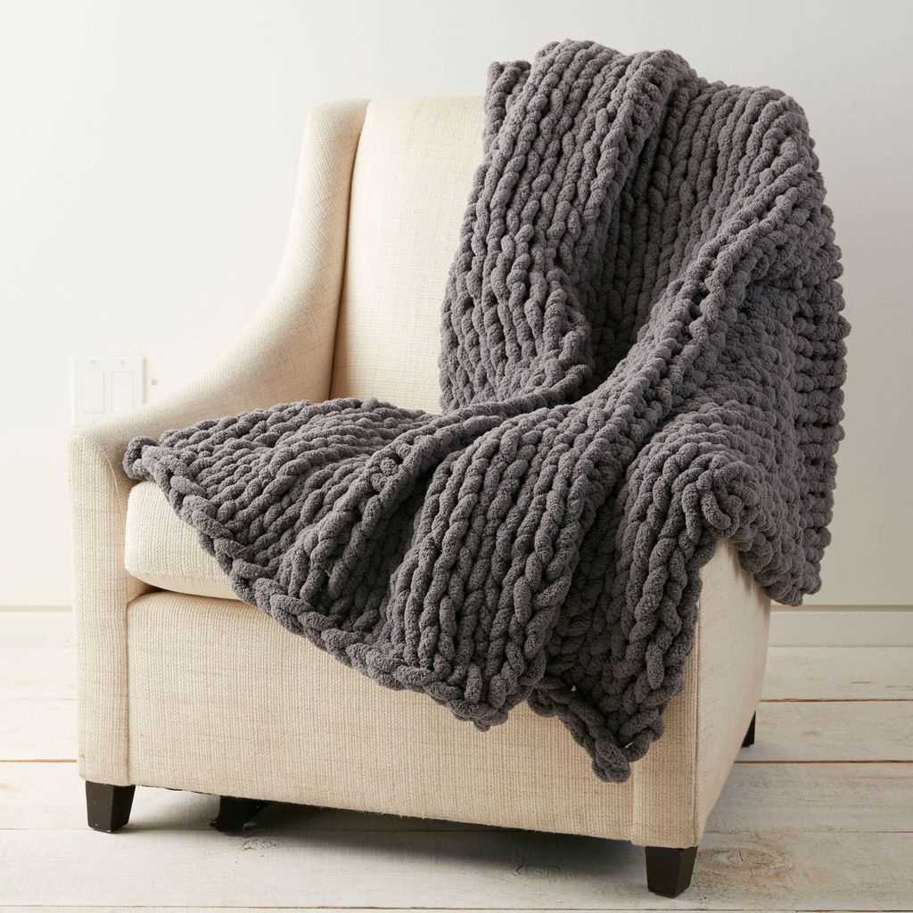 A Beautiful Guide to Crafting a Cozy Chunky Knit Blanket Pattern for chunky knit blanket