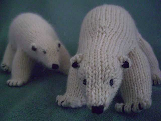 Polar bear knitting pattern