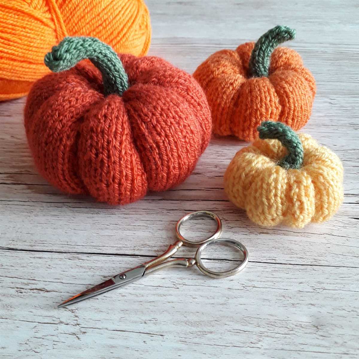 Pumpkin knit pattern