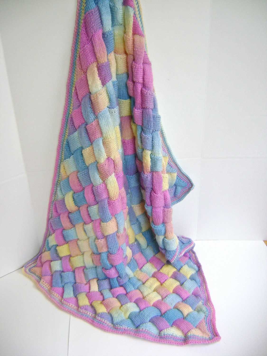 Rainbow knitted blanket pattern