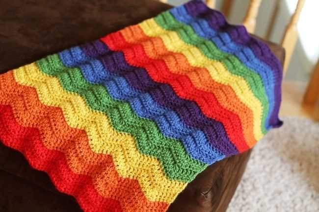 Rainbow knitted blanket pattern