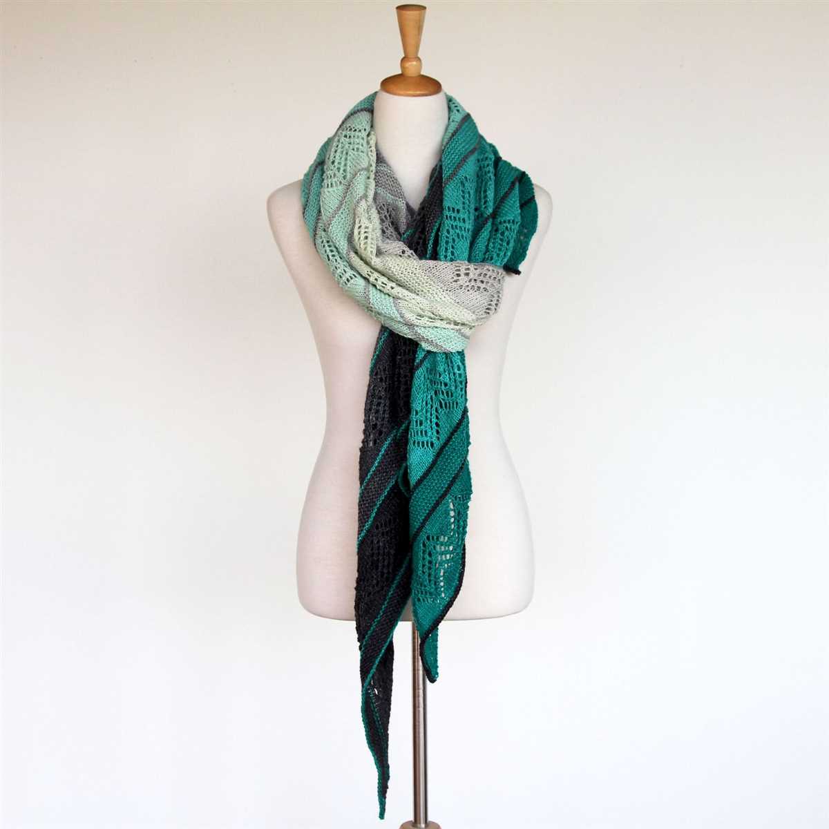 Readers wrap knitting pattern free