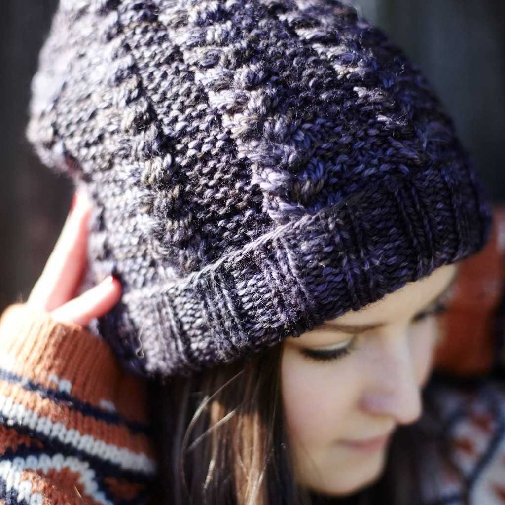 Reversible knit hat pattern