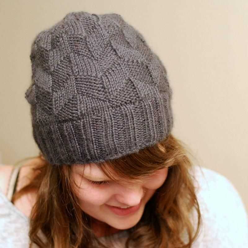 Ribbed brim hat knitting pattern
