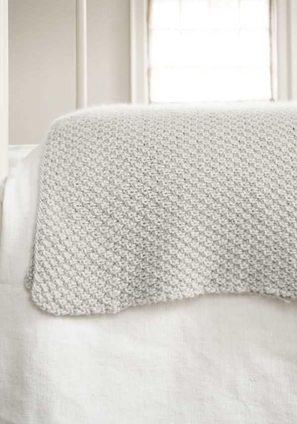 Seed stitch blanket knitting pattern
