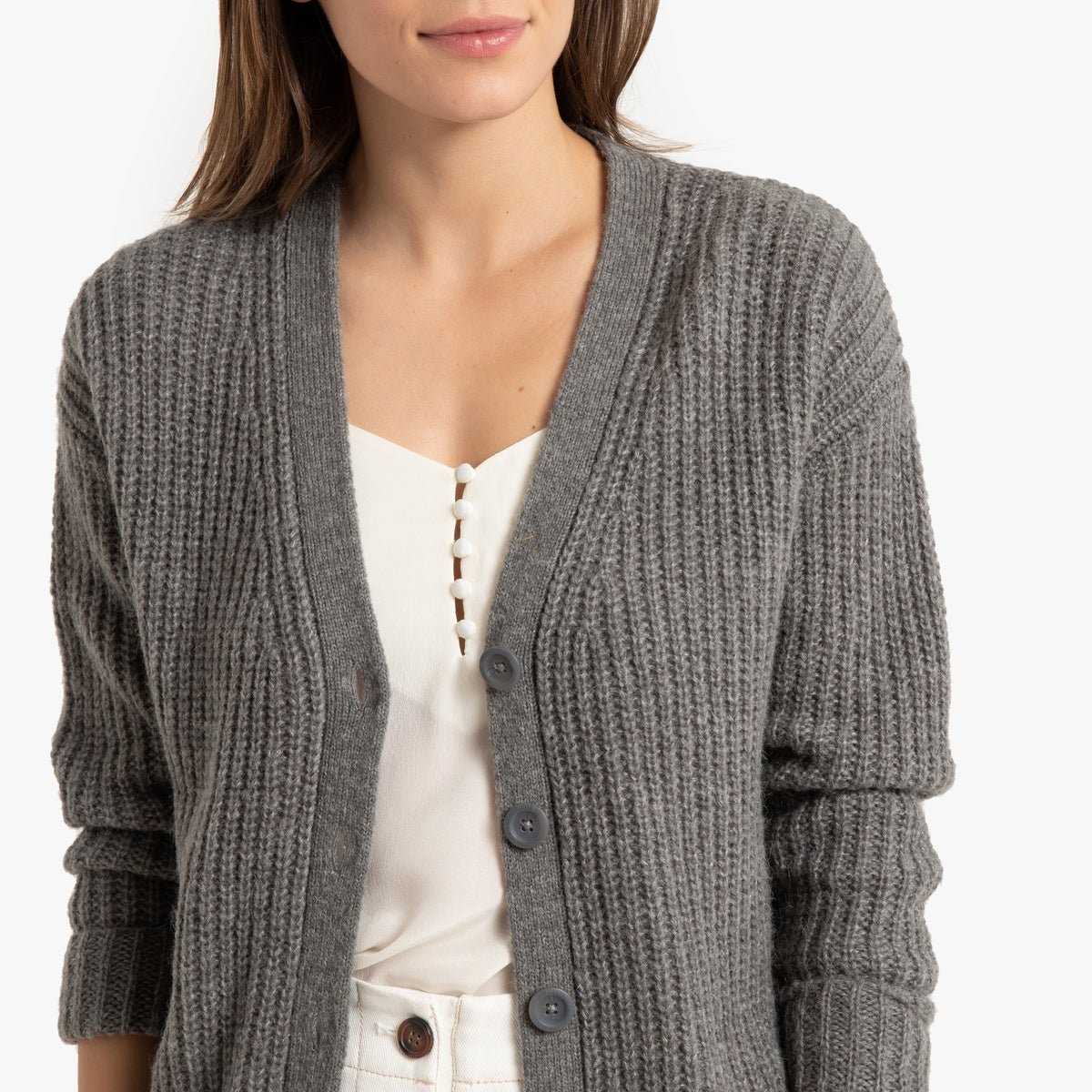 Short cardigan knitting pattern