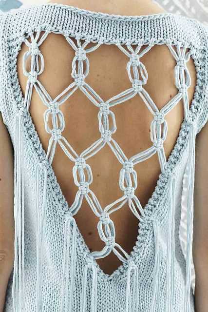 Sleeveless hoodie knitting pattern