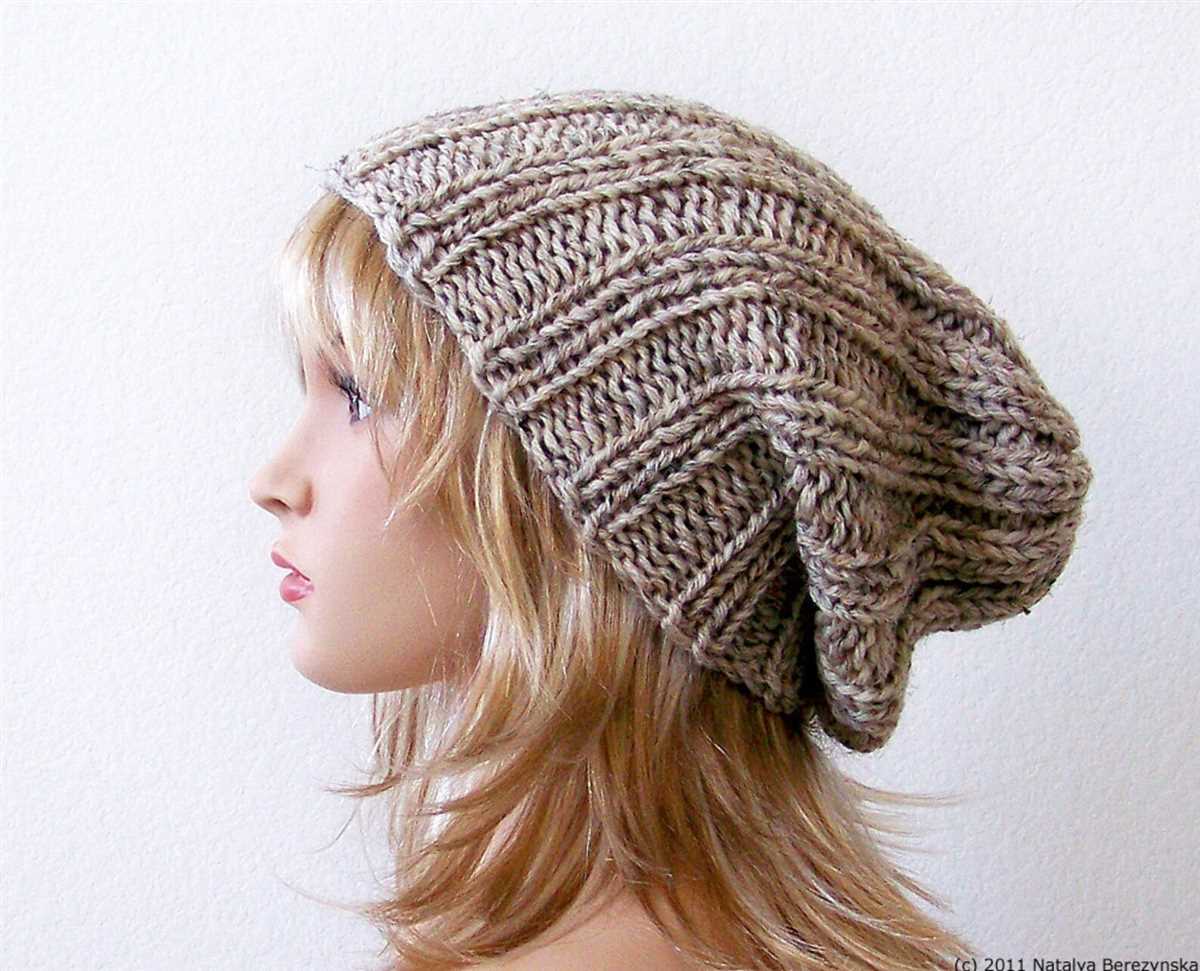 Slouch beanie hat knitting pattern