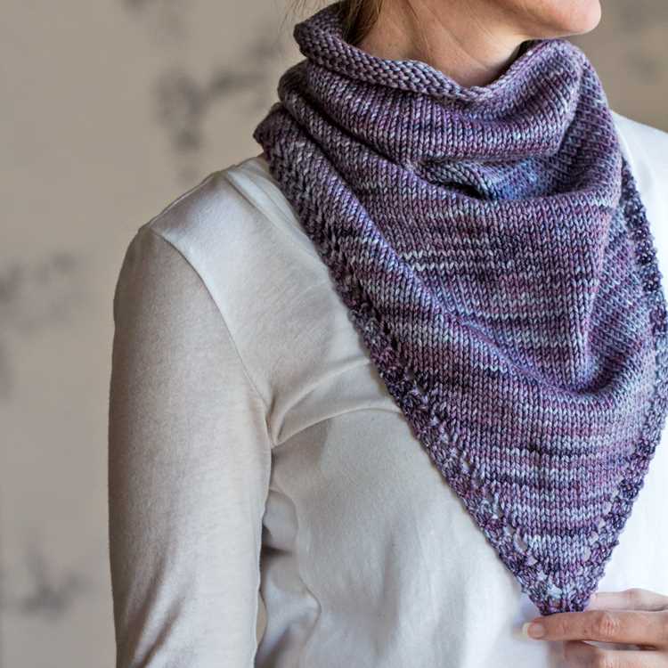 Small triangle scarf knitting pattern