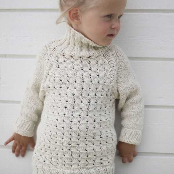 Snowflake cardigan knitting pattern