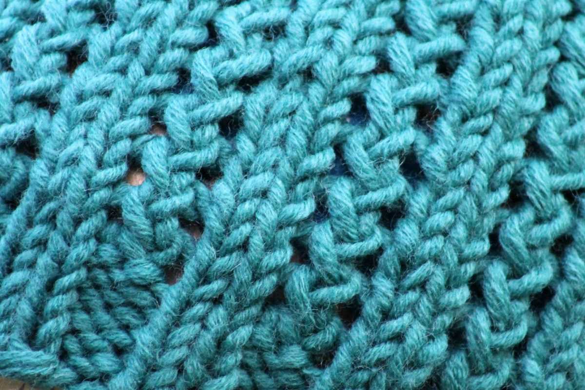Striped hat knitting pattern free