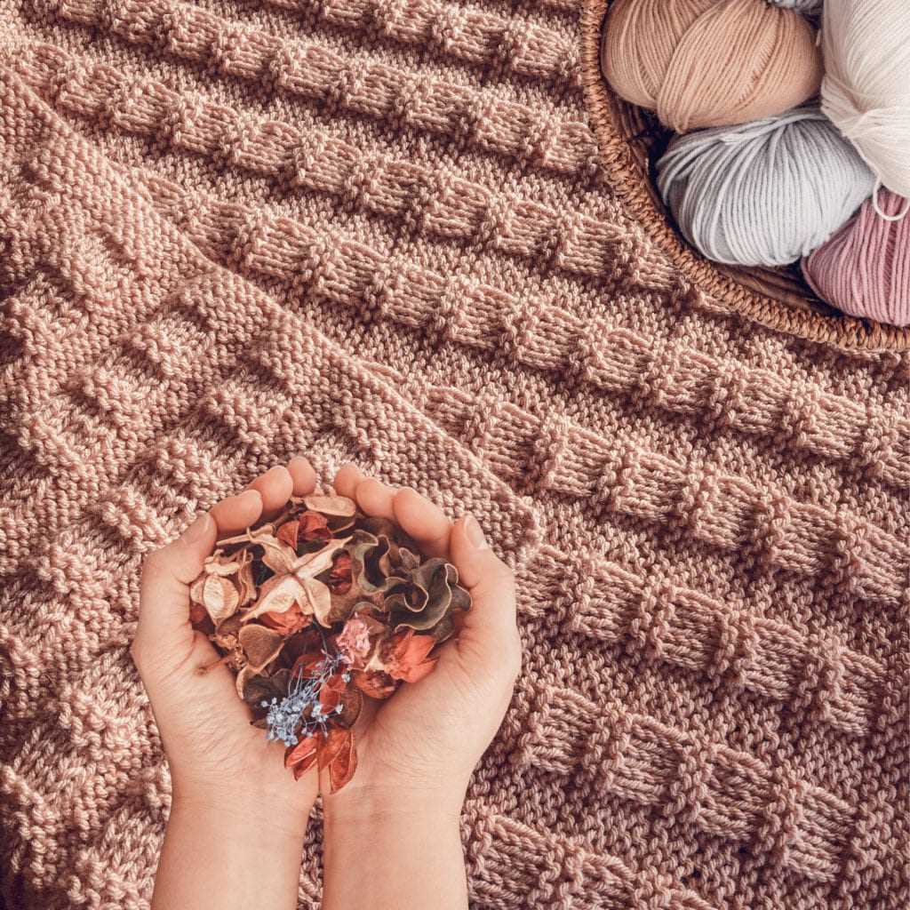 Stroller blanket knitting pattern