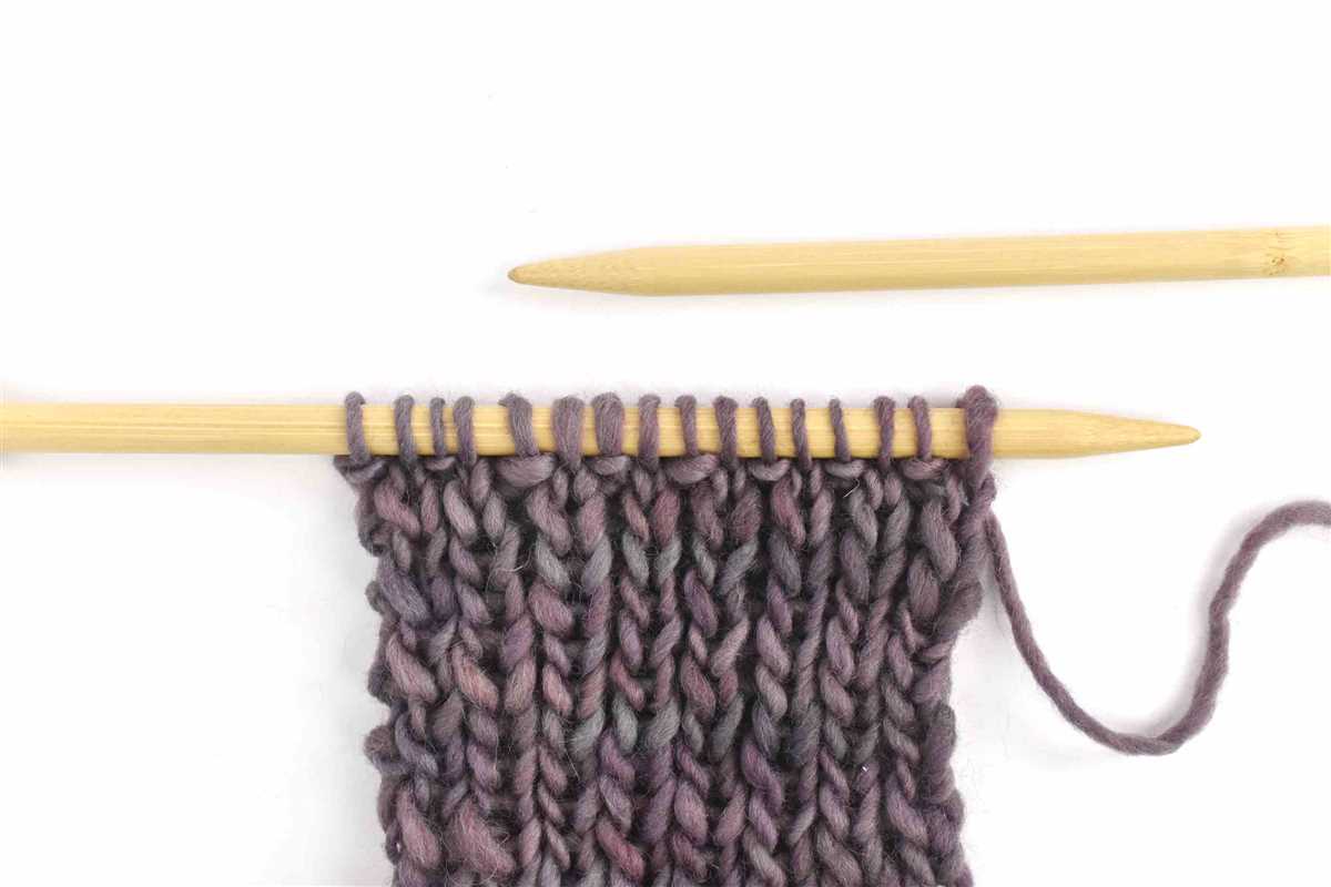 Get creative with these free super bulky knitting patterns Super bulky knitting patterns free