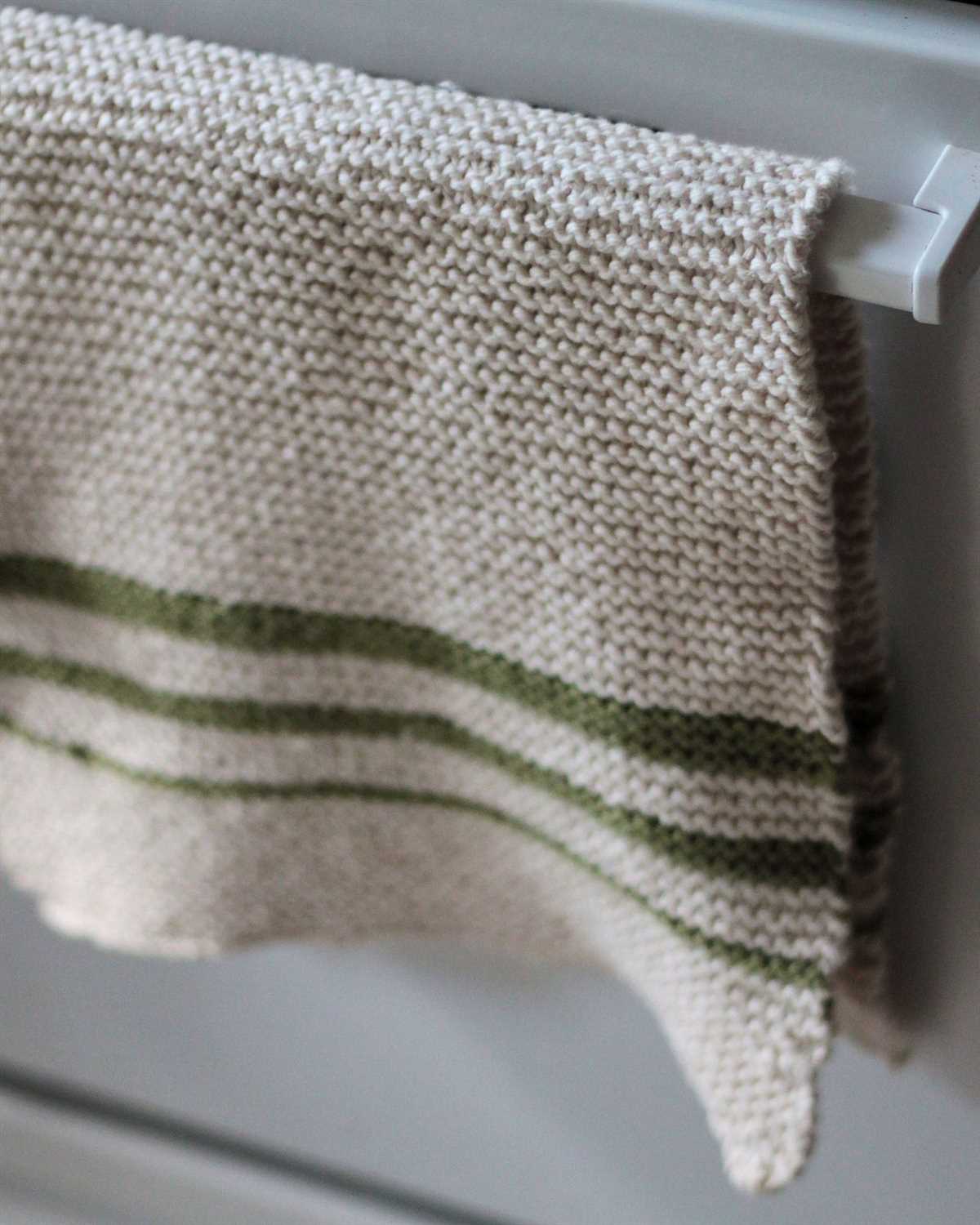 Tea towel topper knit pattern