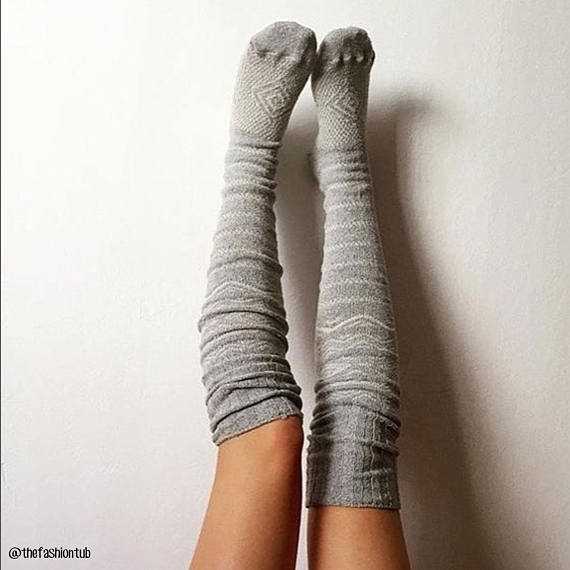Thigh high socks knitting pattern