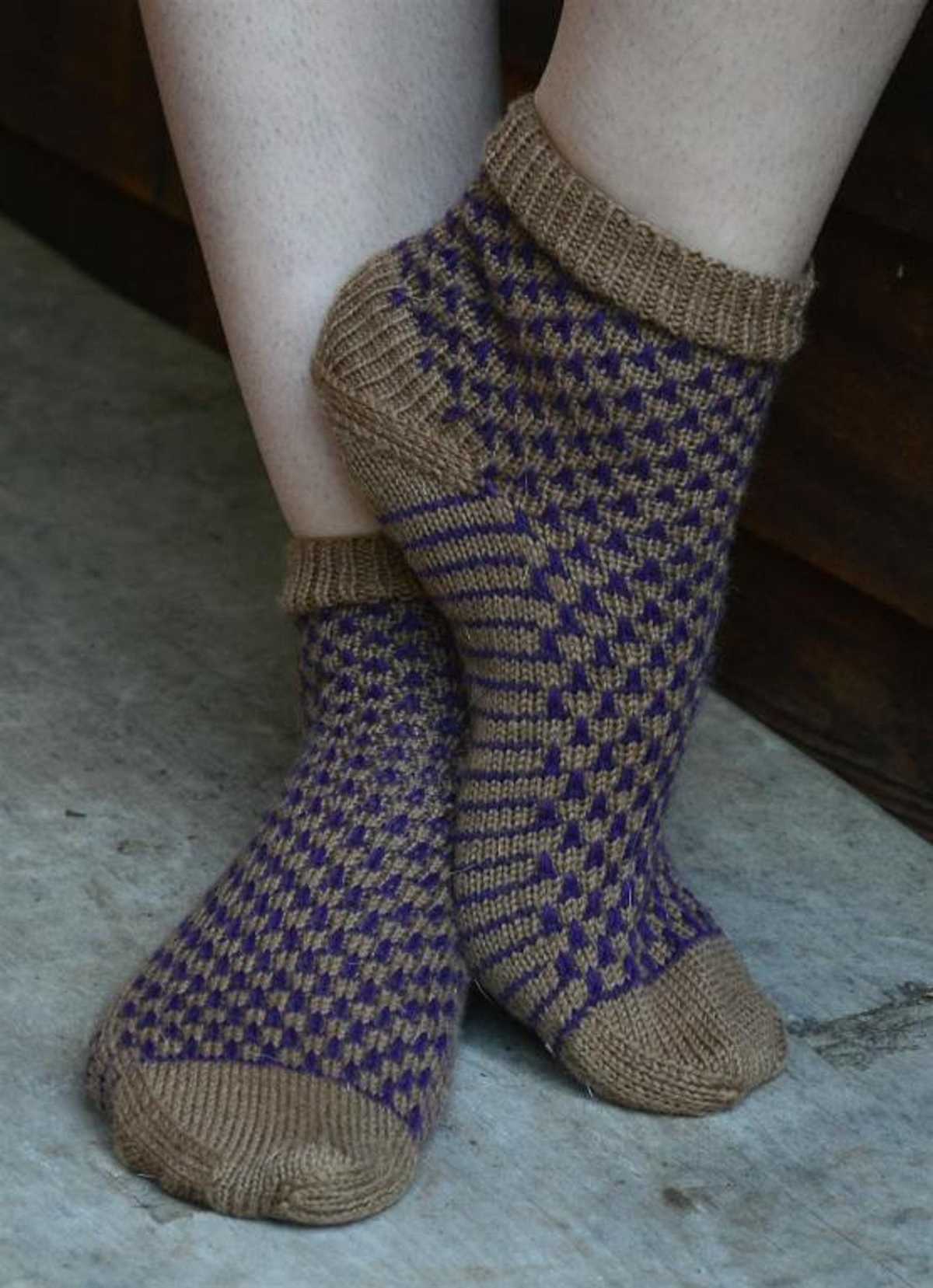 Top down sock knitting pattern