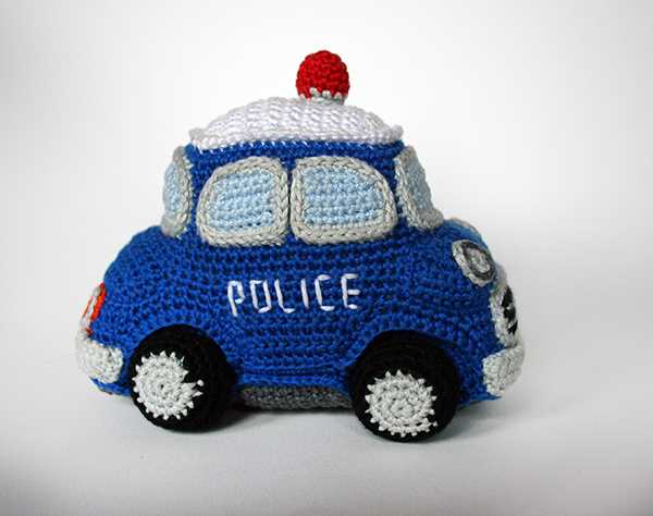 Toy car knitting pattern
