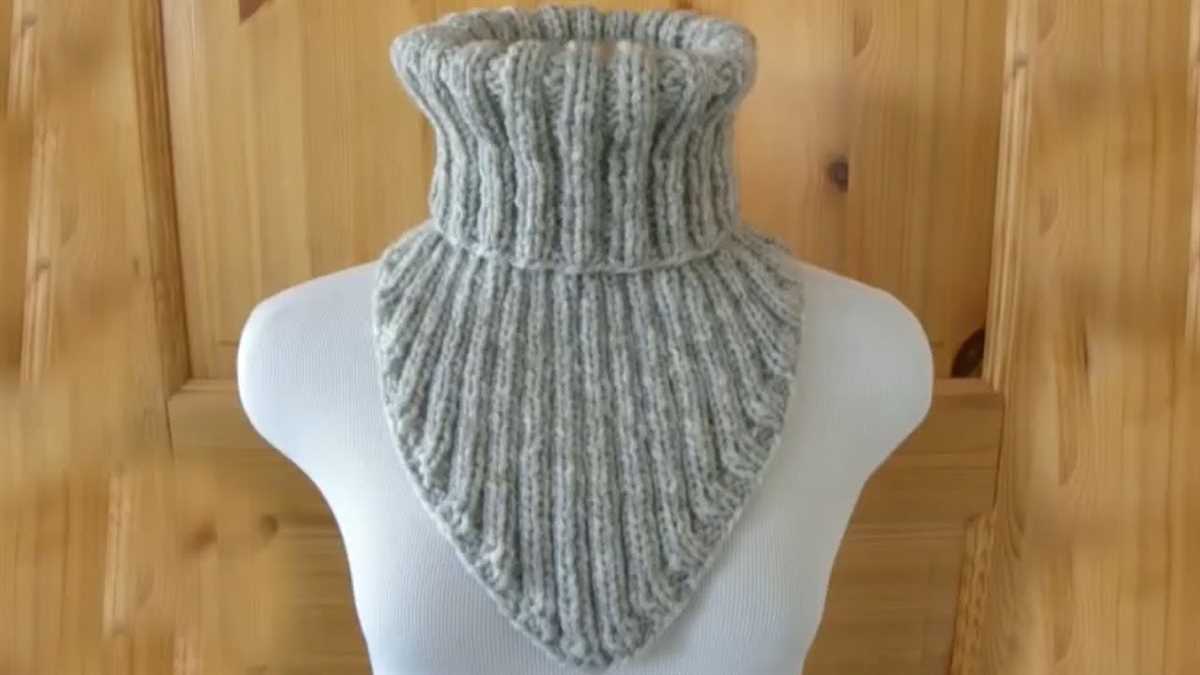 Turtleneck scarf knitting pattern