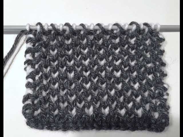 Two color honeycomb knitting pattern
