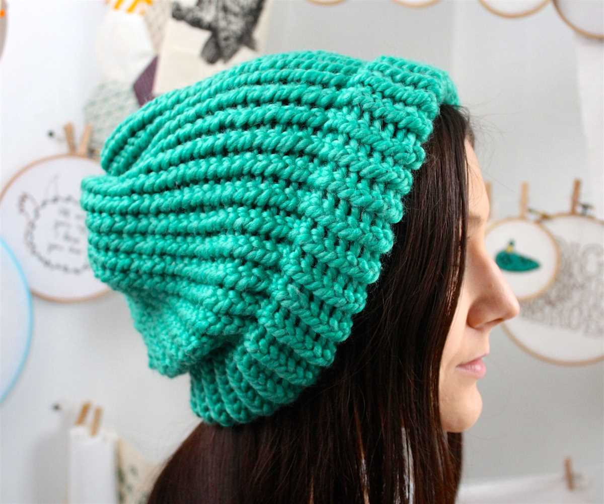 Warm knit hat pattern