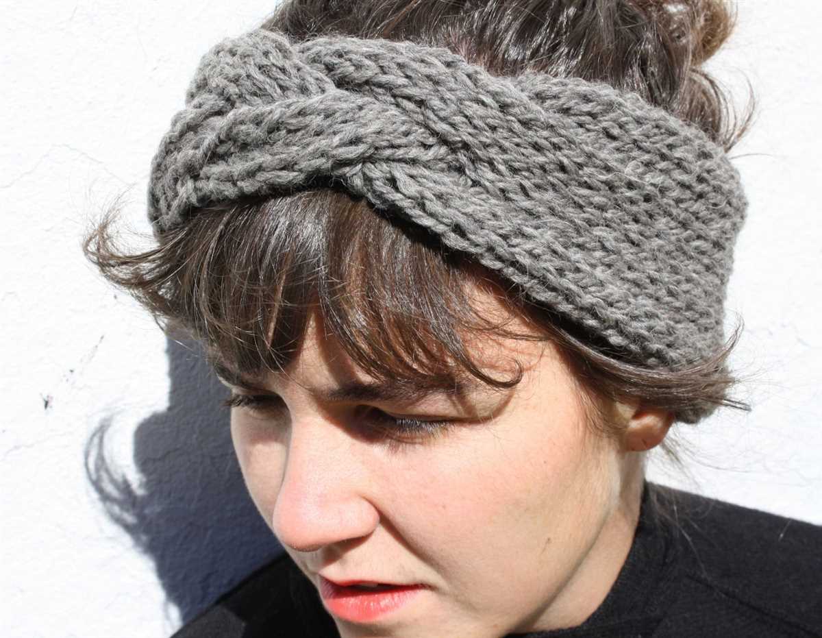 Women's headband knitting pattern
