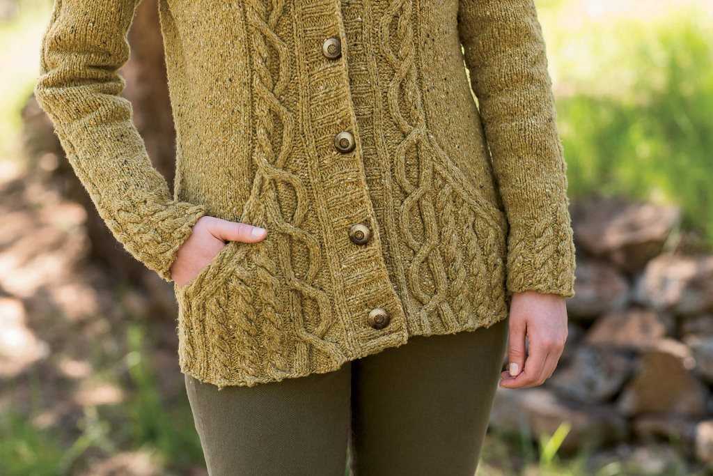 Womens aran cardigan knitting patterns