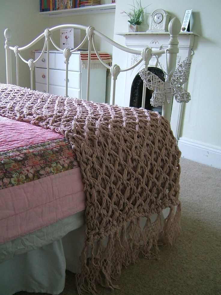 Bed runner knitting pattern