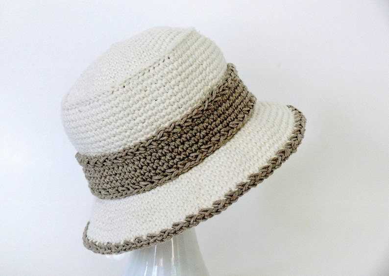 Cable knit bucket hat pattern