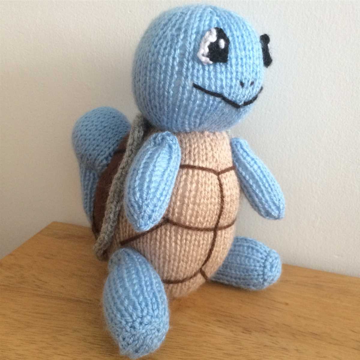 Squirtle knitting pattern