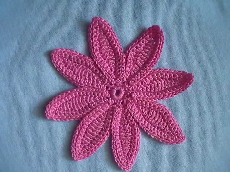 Knit lace flower pattern
