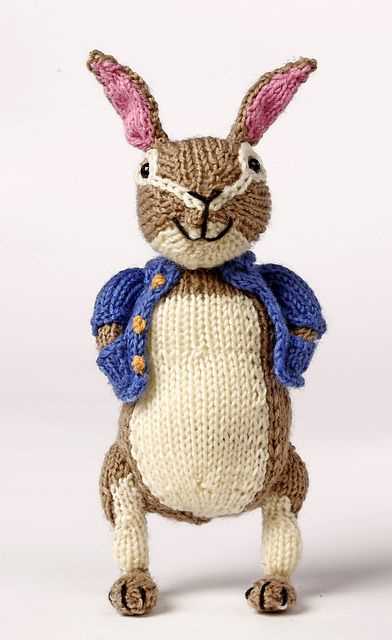Knitted peter rabbit pattern
