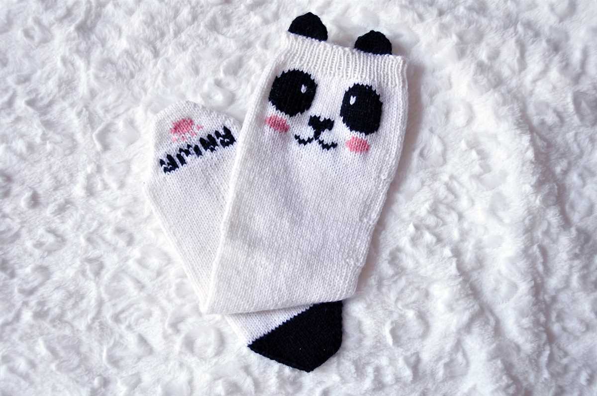 Animal socks knitting pattern