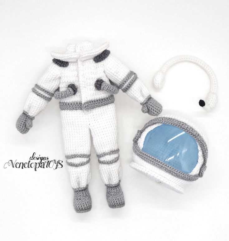 Astronaut knitting pattern
