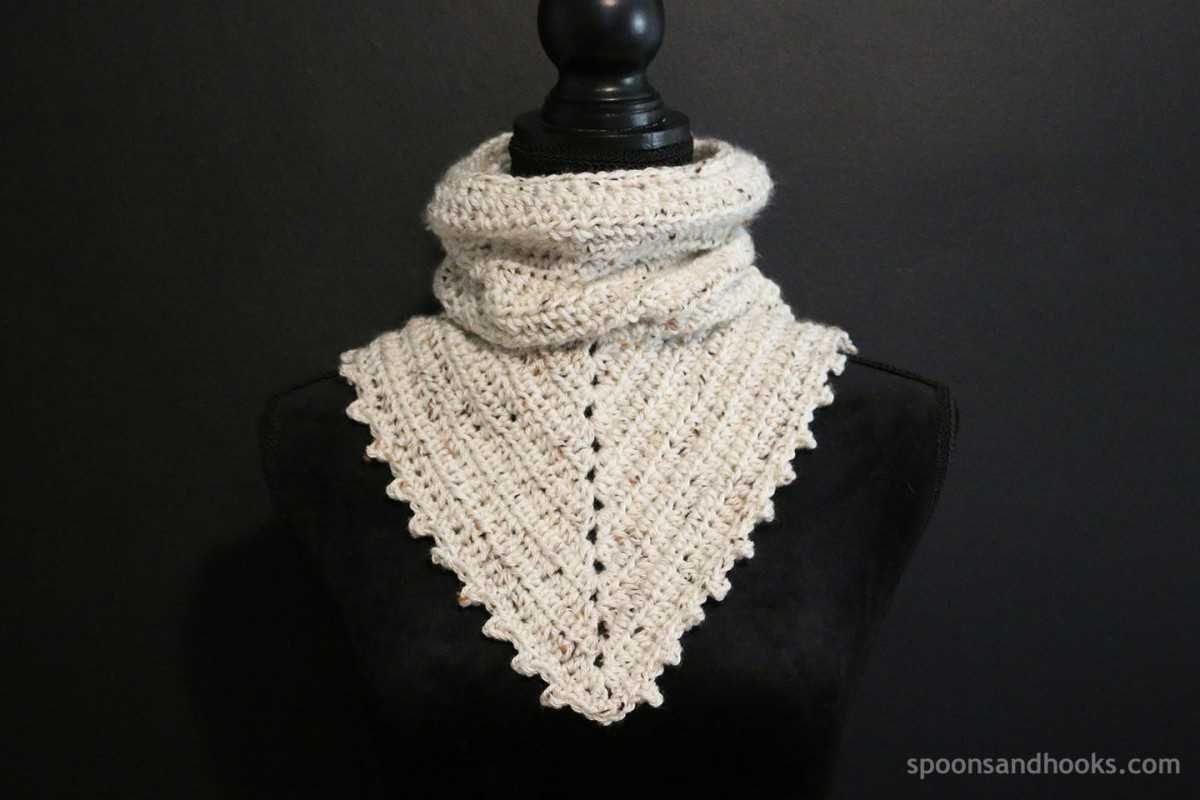 Bandana cowl free knitting pattern