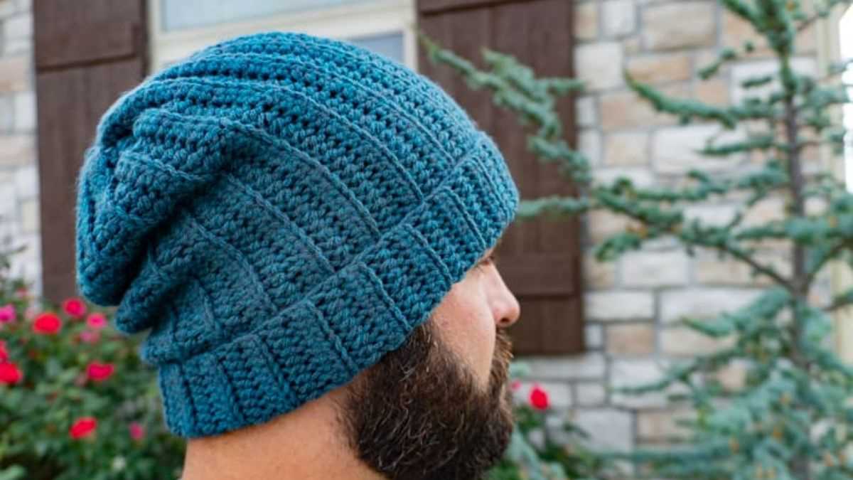 Basic knitted beanie pattern
