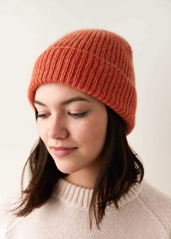 Beanie hat knitting patterns free