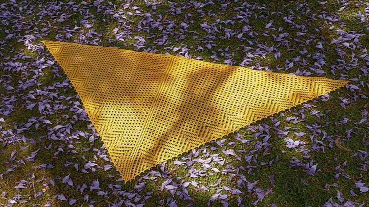 Boomerang scarf knitting pattern