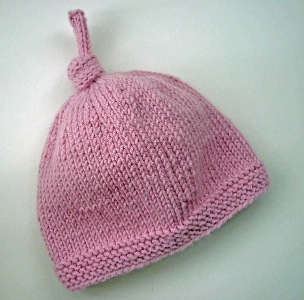 Easy knit preemie hat pattern
