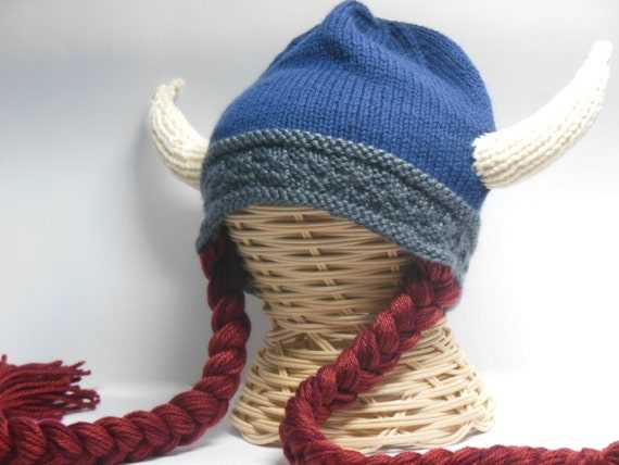 Knitted viking hat pattern
