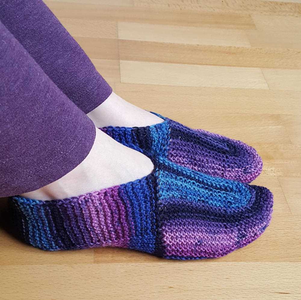 Free knit patterns for slippers