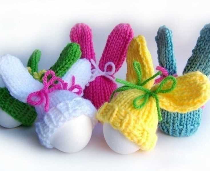 Create a Cozy Home for Your Easter Eggs with This Adorable Knitted Bunny Pattern Knitted bunny egg cosy pattern