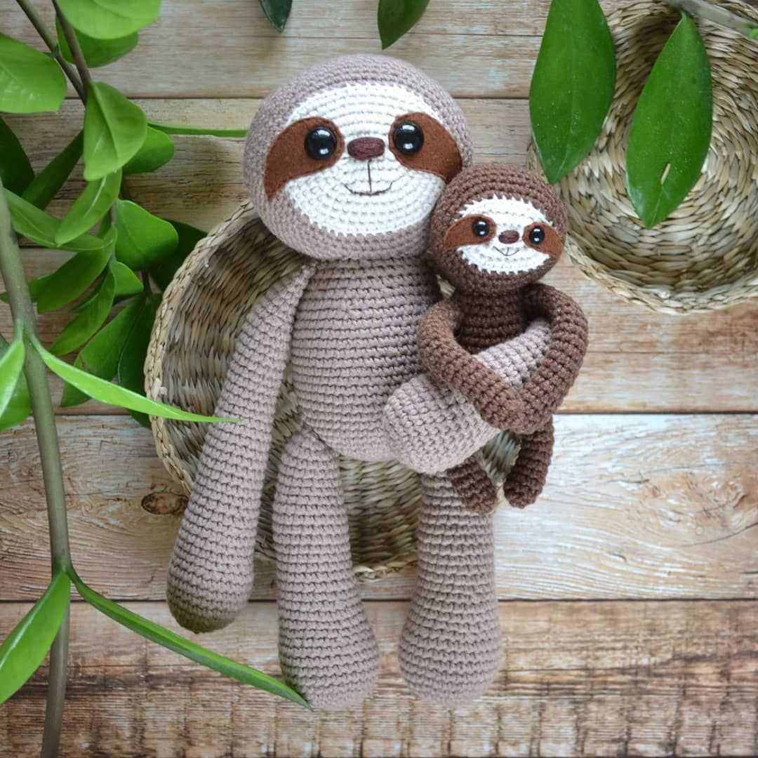 Knitting pattern for sloth