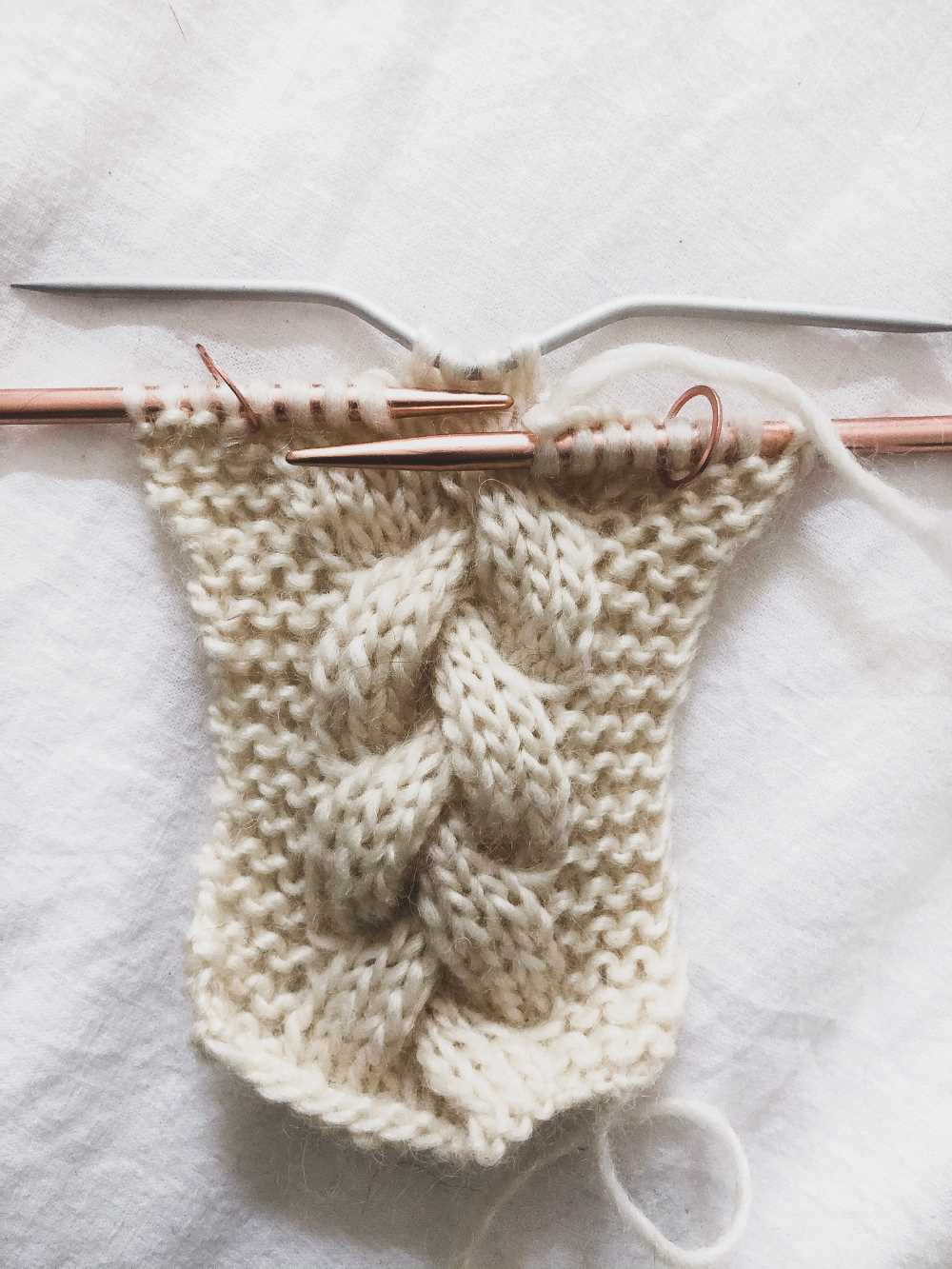 Braided cable knit headband pattern