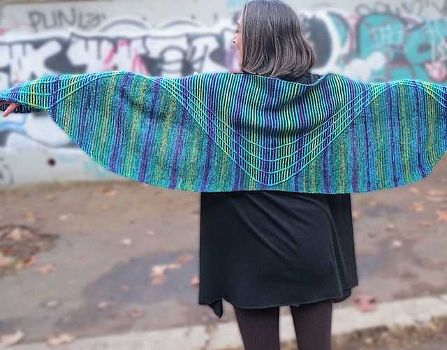 Ravelry knitting shawl patterns