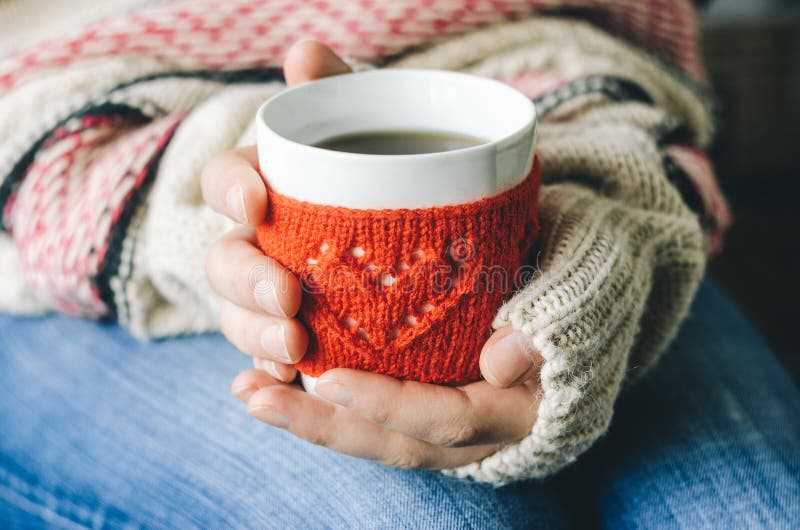Knitted mug cosy pattern