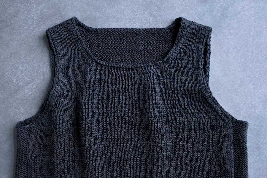 Knitted vest top free pattern